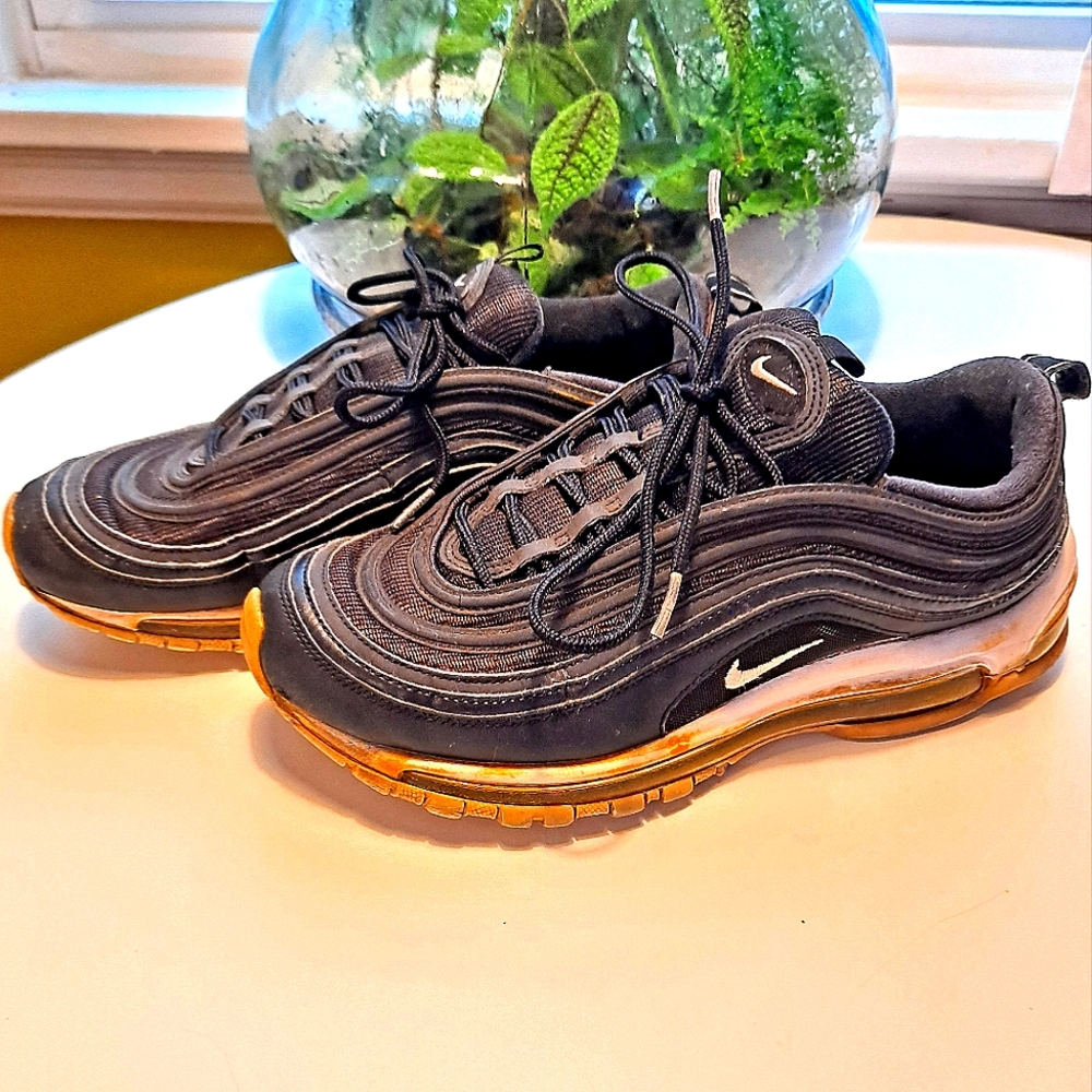 Black Nike Air Max 97